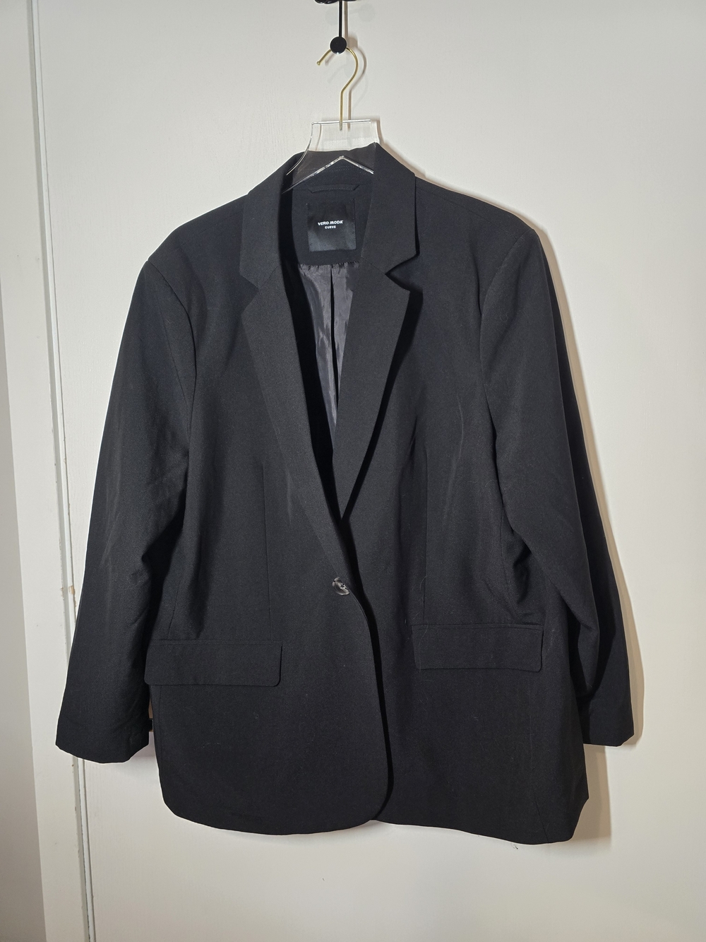Black Women's Single-Button Blazer - Vero MODA curve
